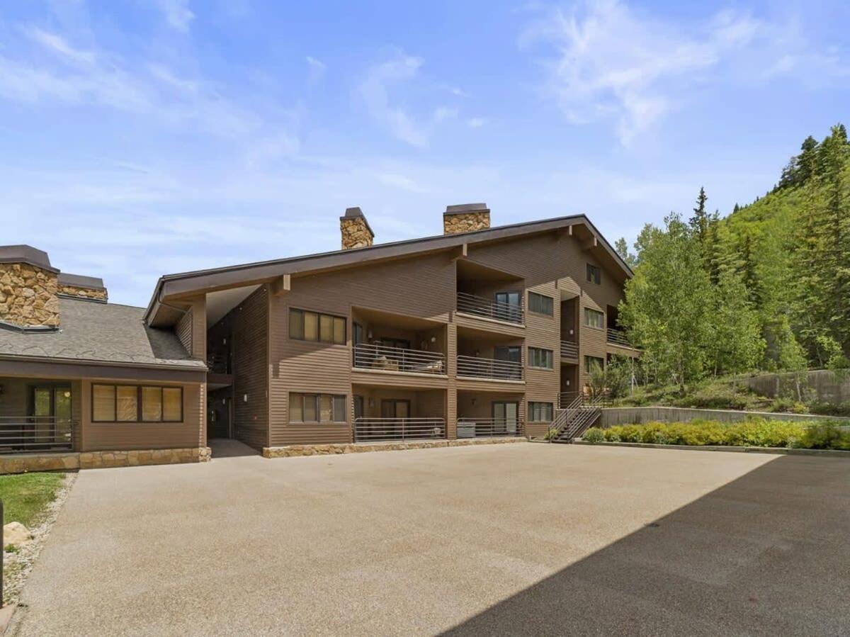 パークシティ Gorgeous 1Br Steps From Lifts With Private Hot Tubヴィラ エクステリア 写真