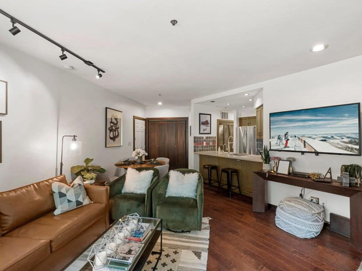 パークシティ Gorgeous 1Br Steps From Lifts With Private Hot Tubヴィラ エクステリア 写真